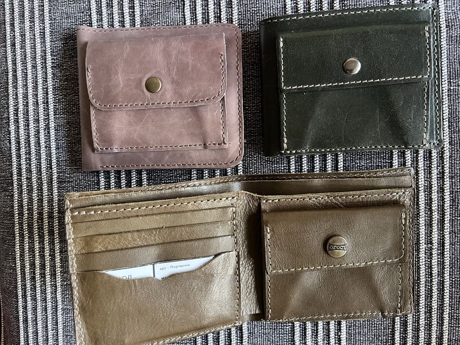 Продавам колекция нови портфейли