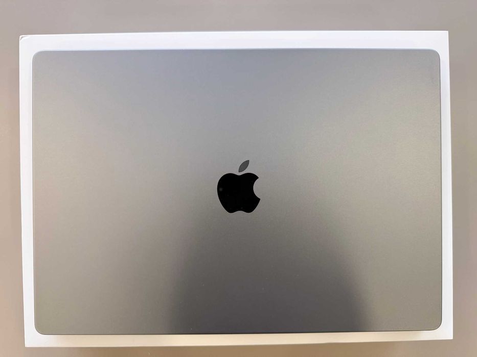 Macbook Pro 16 inch M2 Pro 2023 /16GB/ 1TB nou - baterie 9 cicluri