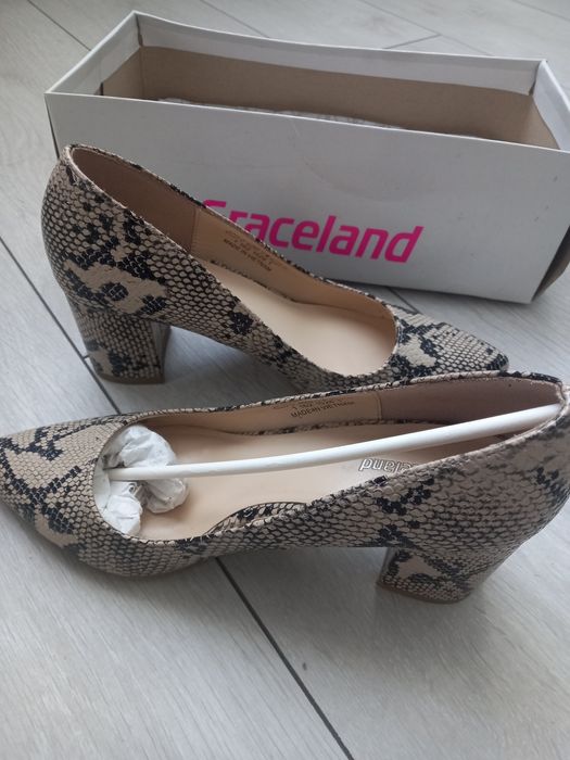 Дамски    обувки