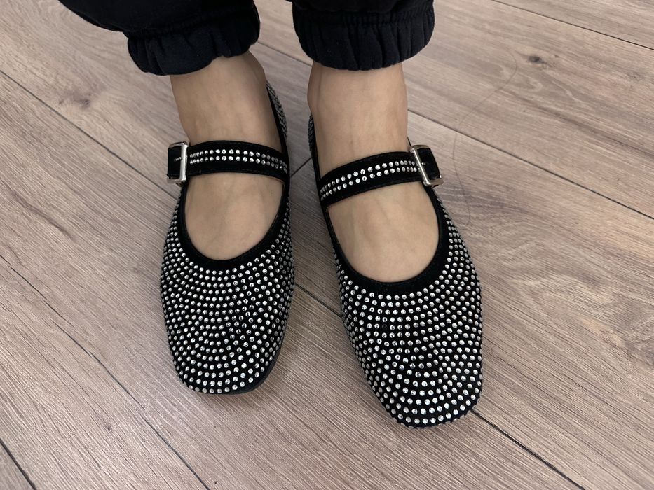 Женс. балетки & кроссовки Nike оригинал