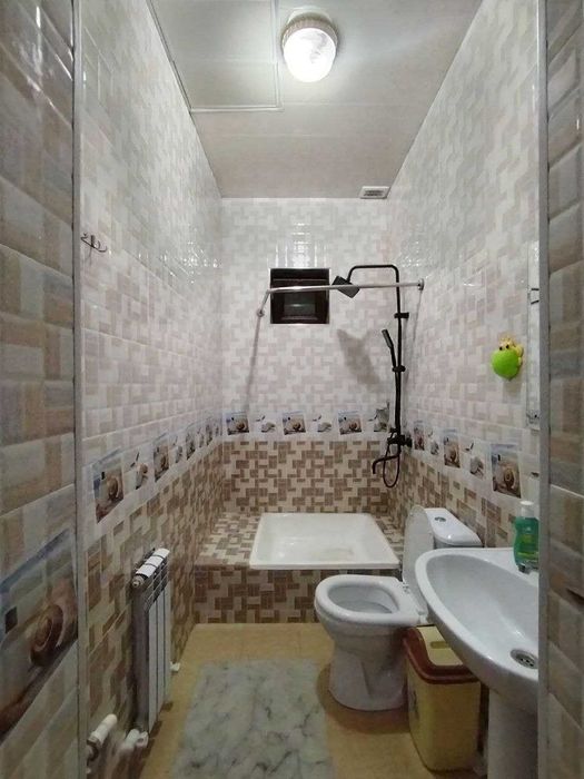 Сергелида 8 хонали, 2 қаватли уй сотилади Мебеллар билан сотилади