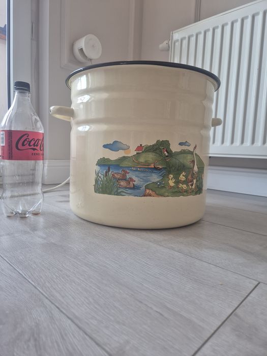 Кастрюля эмалированная 20л