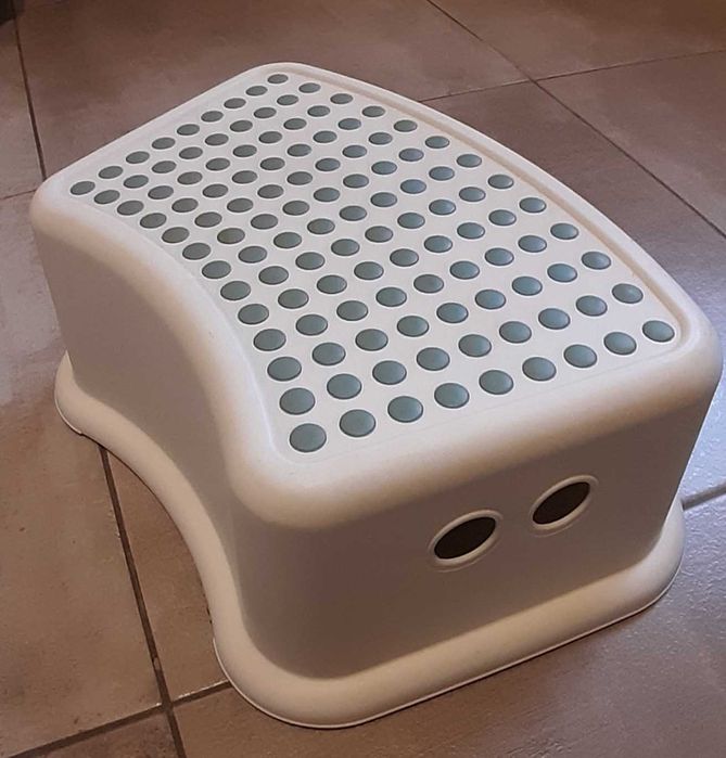 Scaunel inaltator copii