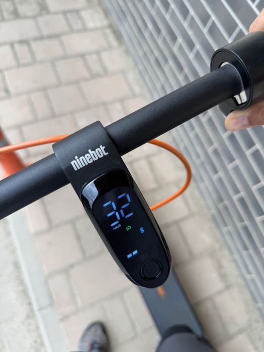 Trotineta electrica Ninebot F2 PRO - 32KM/H model USA