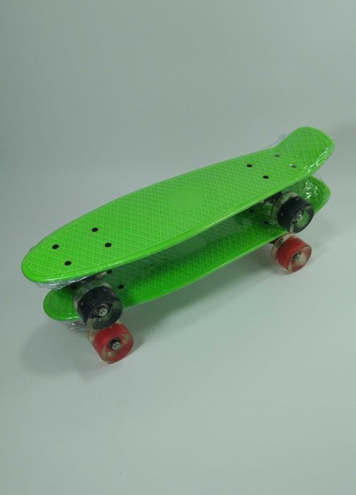 Зелени светещи пениборди скейтборд penny board / пениборд