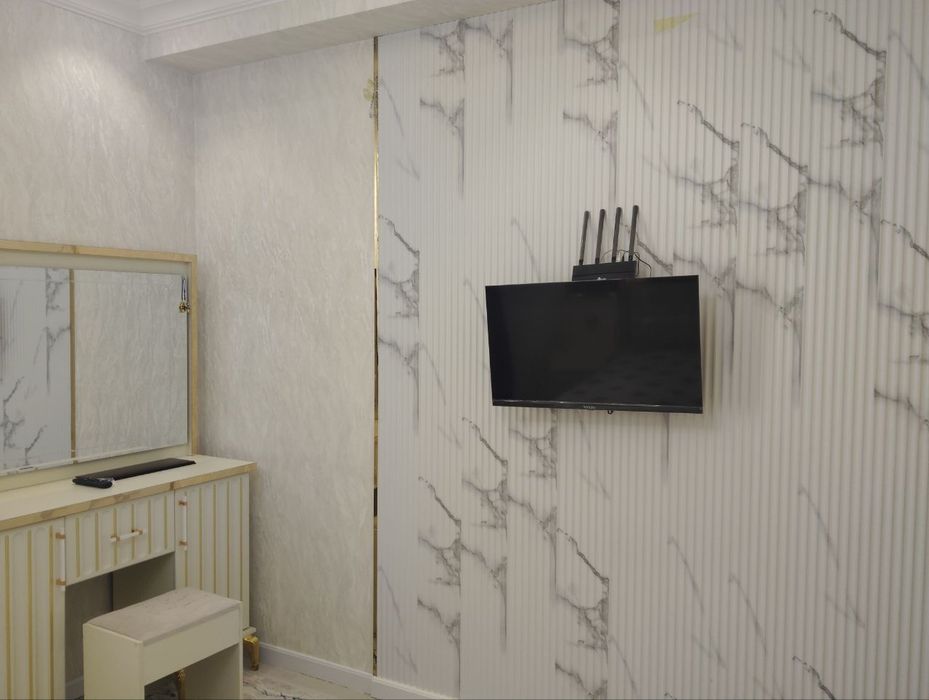 Юнусобод Туркистон метро 30 метр новостройка, 3 хона евро ремонт.