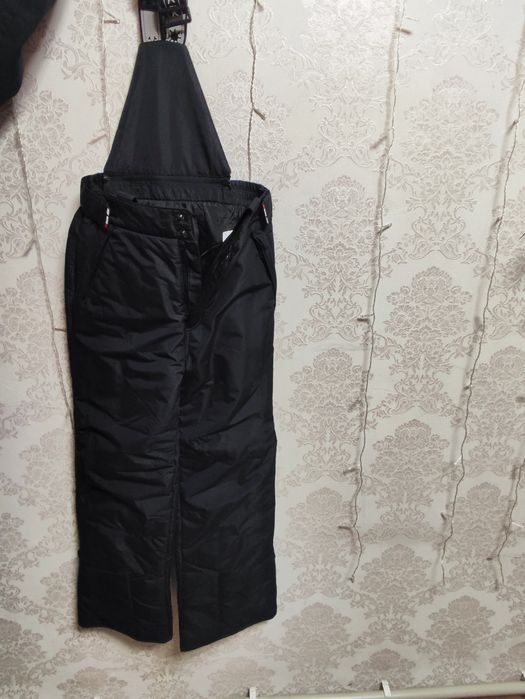 Продам зимний костюм
