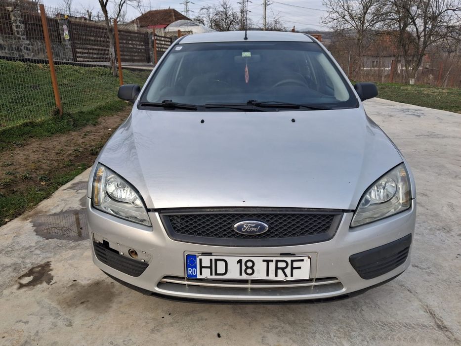 Vând Ford focus 2 din 2005