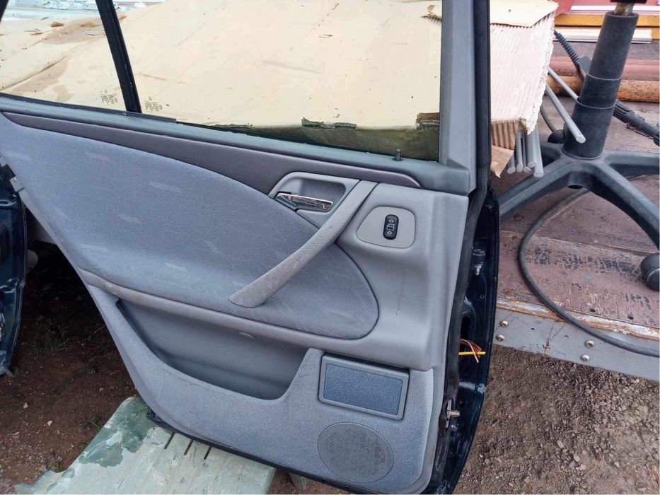 Врати за w210 ( предна и задна - леви)