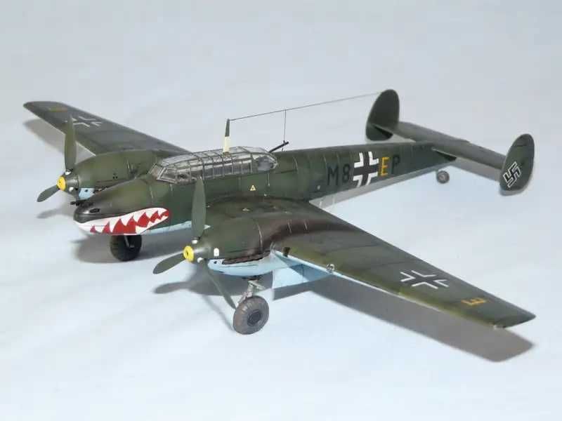 Сборная модель самолета Мессершмитт Bf.110 С3 (Italeri, 1:72)