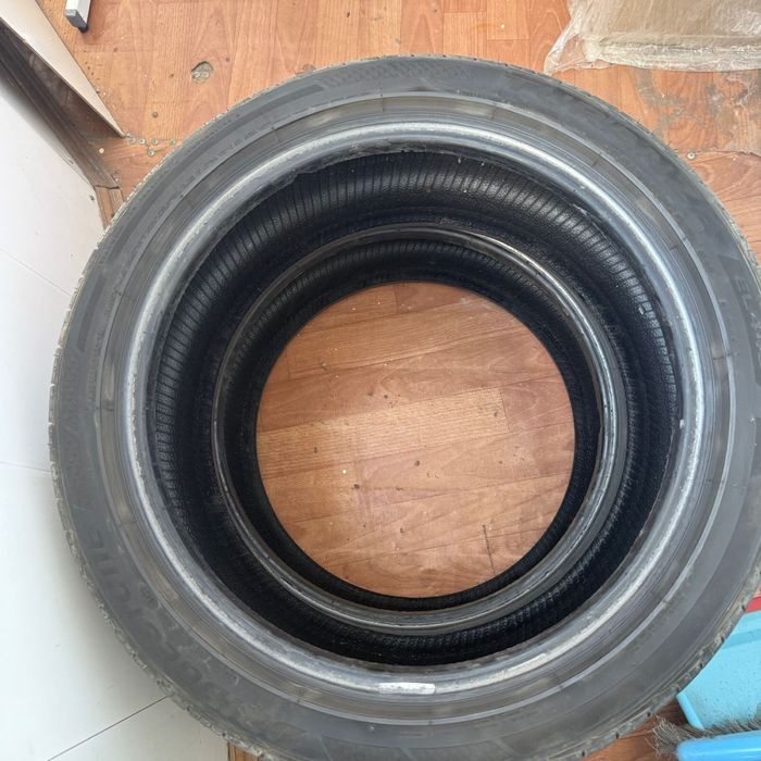 Продам шины Ridgestone R18