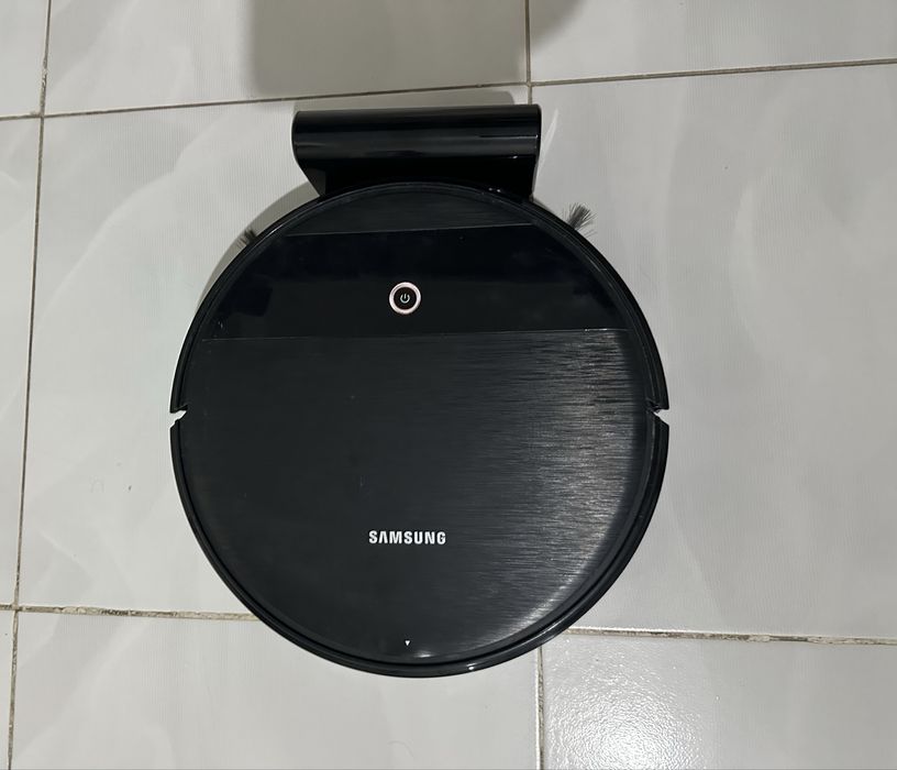 Робот-пылесос Samsung