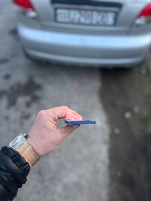 Iphone 12 mini radnoy