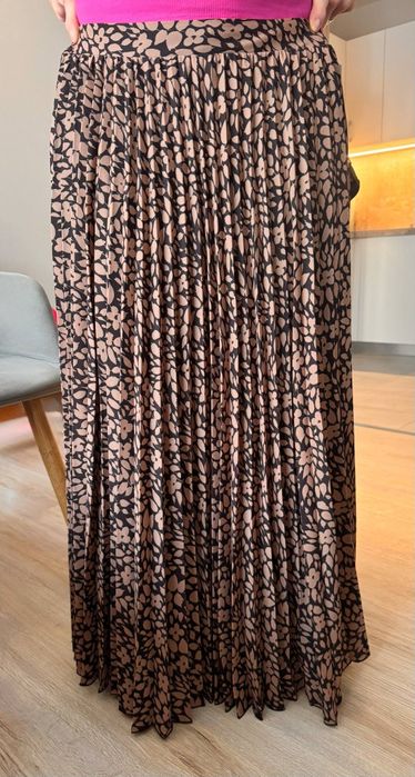 Дълга пола солей BOSS.Оригинал!