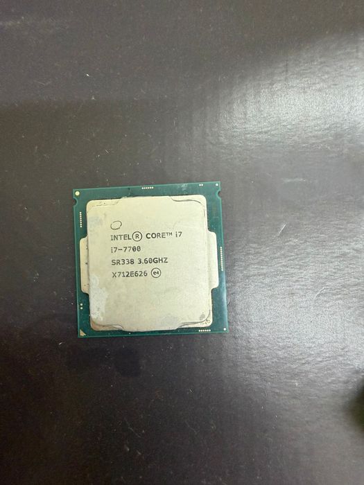 Продам процессор i7-7700