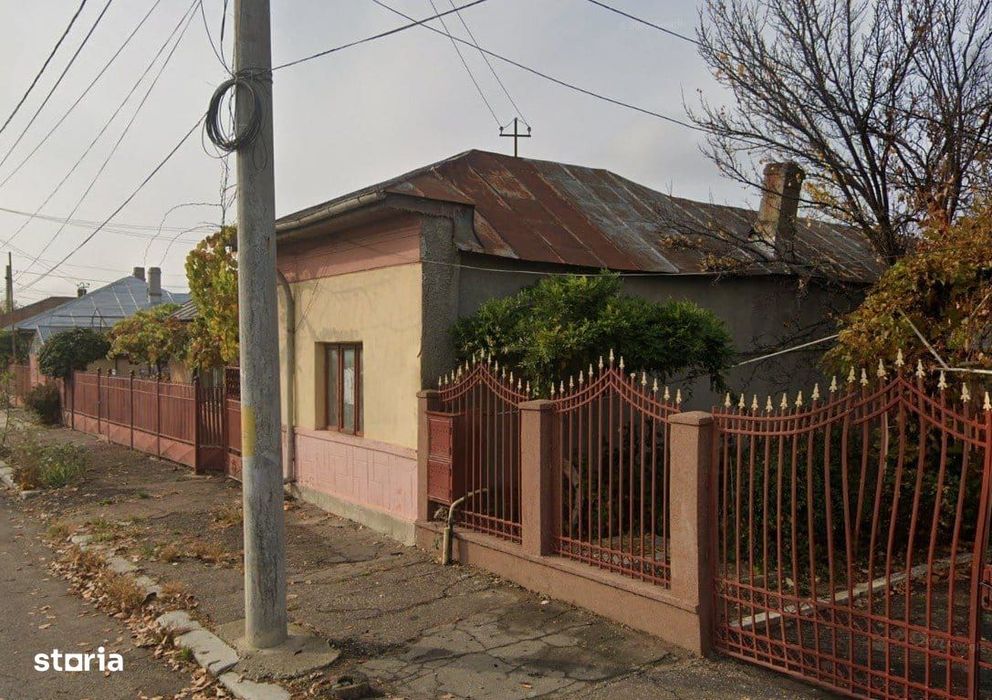 Casa P - 161 mp  + Garaj + Teren 442 mp, Ramnicu Sarat