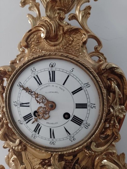Superb ceas de șemineu de dimensiuni impresionante din bronz masiv Dore a doua jumătate a secolului al XIX-lea, stil Ludovic al XV-lea, stare excelent