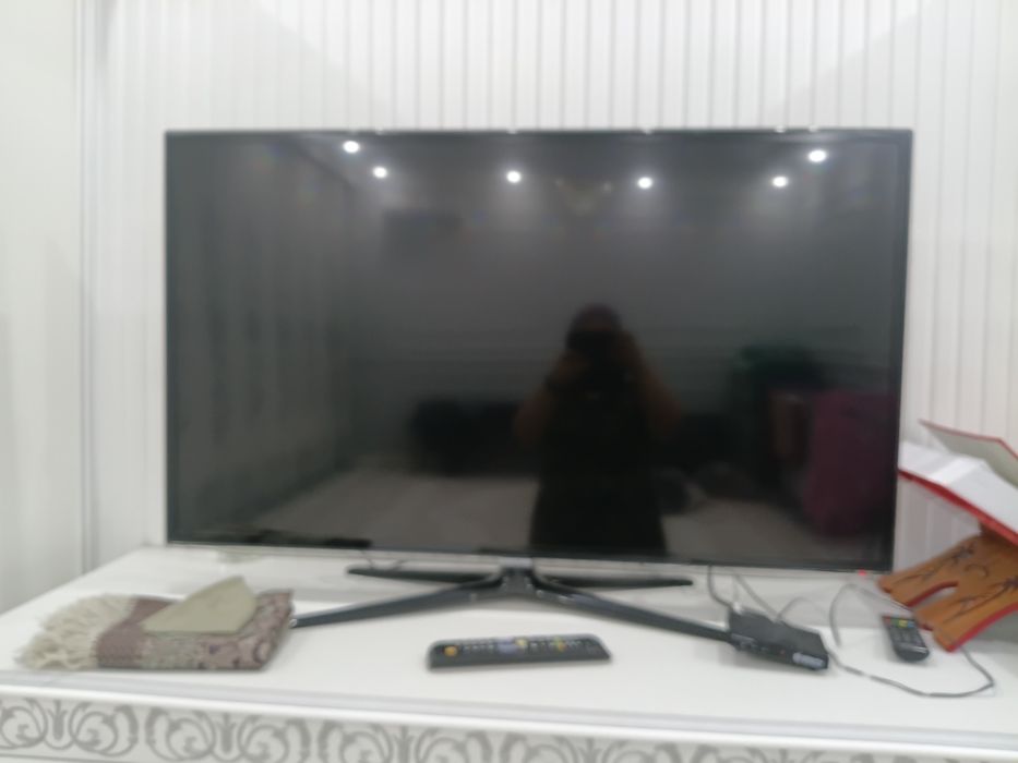 Продаётся телевизор, диагональ 127
