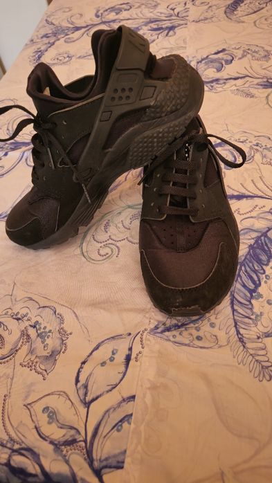 NIKE air huarache