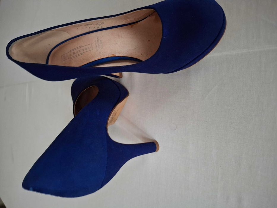 Дамски боти и дамски обувки,нови