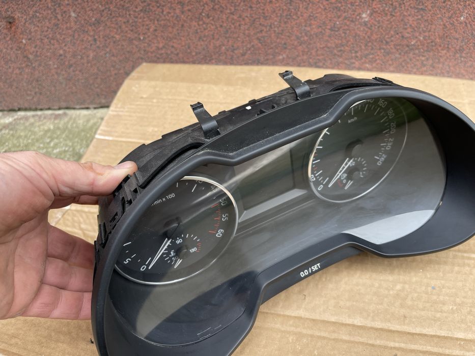 Ceasuri de bord skoda ocfavia 3 an 2014 diesel