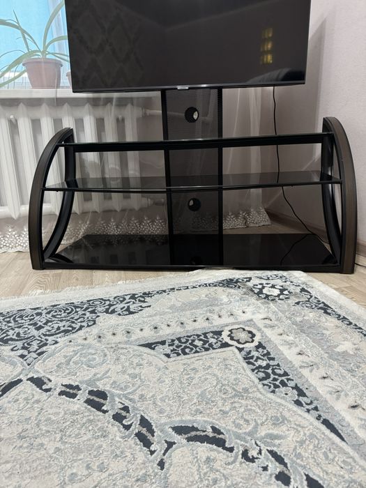 Продам подставку под телевизор ТВ ТУМБУ