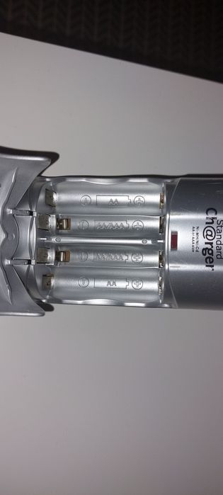 charger baterii konnoc