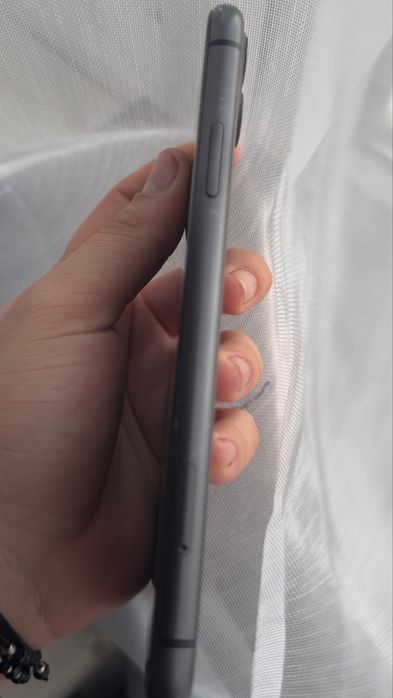 iPhone 11 - Pentru piese / Reparabil