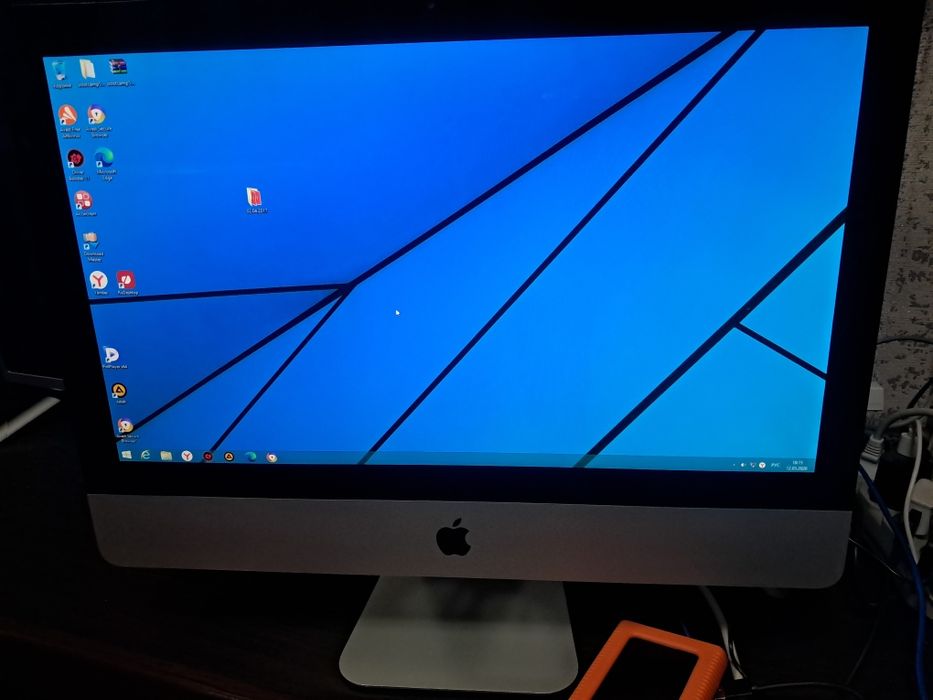 Продам моноблок Apple