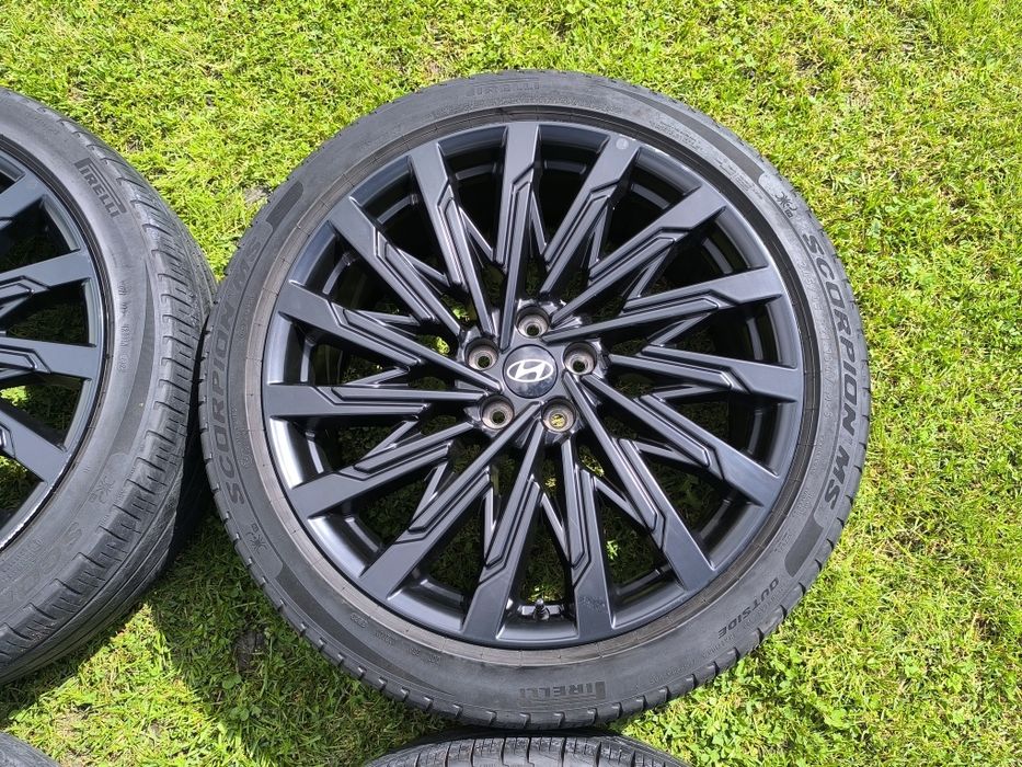 21 цола джанти с гуми за Hyundai Santa Fe Calligraphy