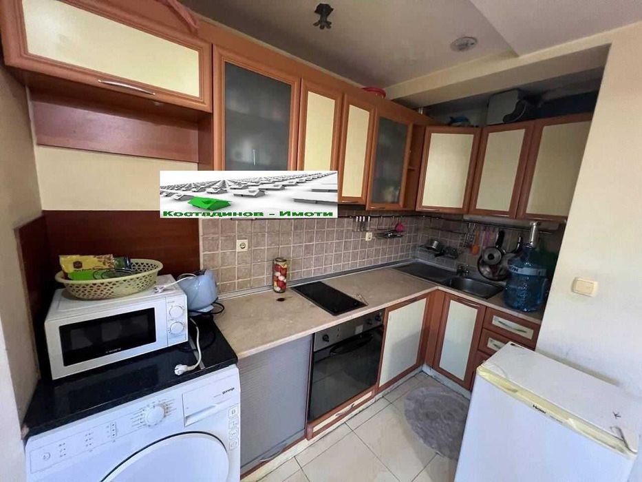 Тристаен апартамент в гр.Пловдив - Център!