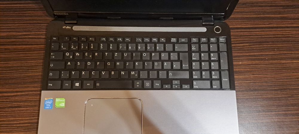 Vand leptop TOSHIBA L50- A- 169