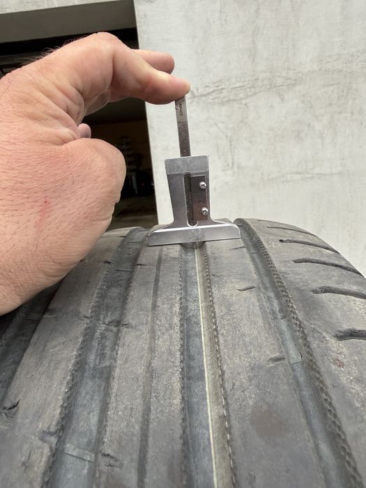 Anvelope nokian vara 225/55/17