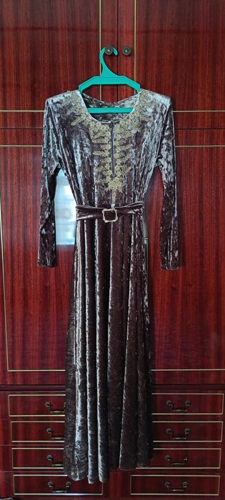 Куйлаклар сотилади хар хил матода, барчаси янгидай