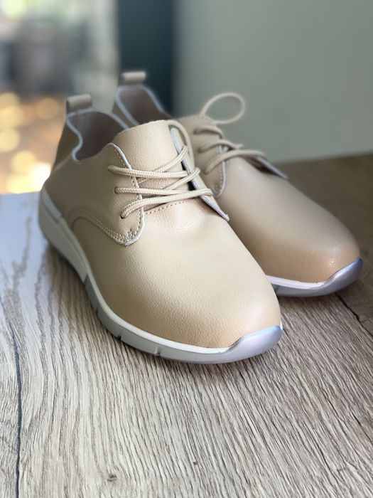 Pantofi sport piele naturala noi, super cozy si moderni