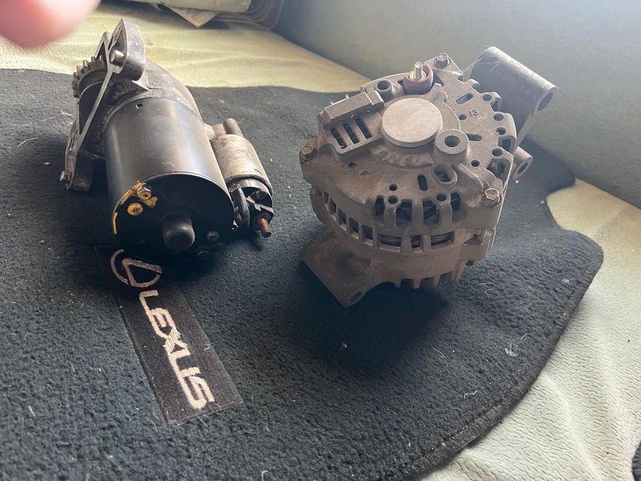 Продам стартер с генератором на форд маверик