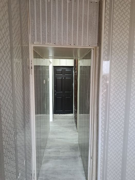 Срочно продаётся 1комнатная квартира в 3 микрарайоне