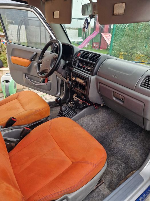 Suzuky jimny preparat redbull editie limitata