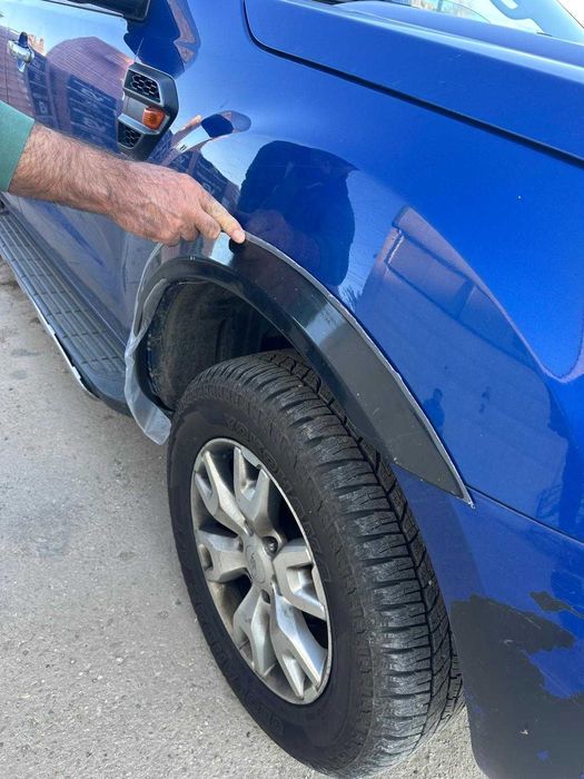 Overfendere aparatori de noroi pentr Ford Ranger T7 anii 2015-2018