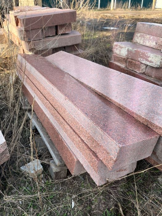 Гранитные бордюры