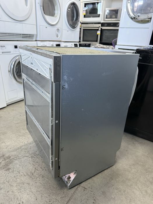 Съдомиялна машина за вграждане MIELE 60см, 3бр кошници,