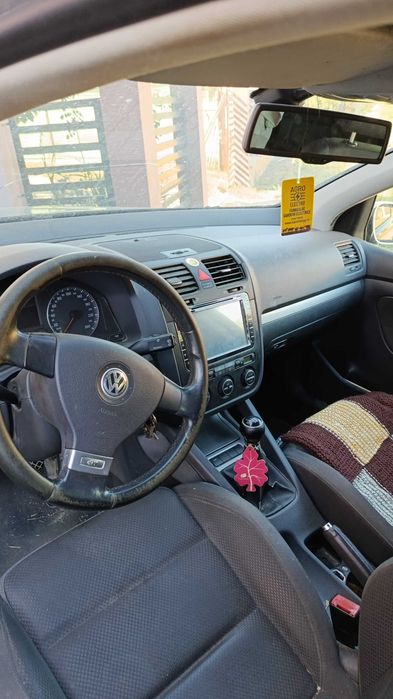 Automobile auto