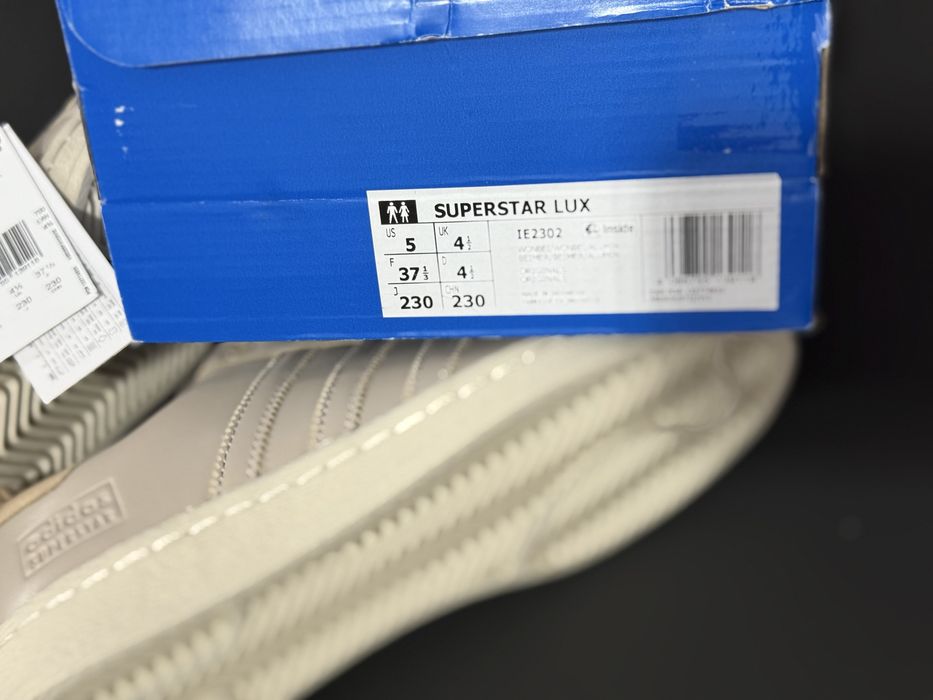 adidas Superstar LUX Noi in Cutie Marime 36