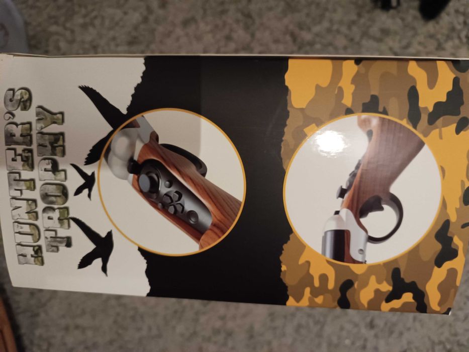 Set 2 manete PlayStation move, 2 puști, joc Hunter s Trophy PS3 PS 3