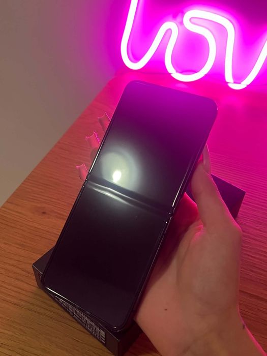 Samsung Galaxy ZFlip 4