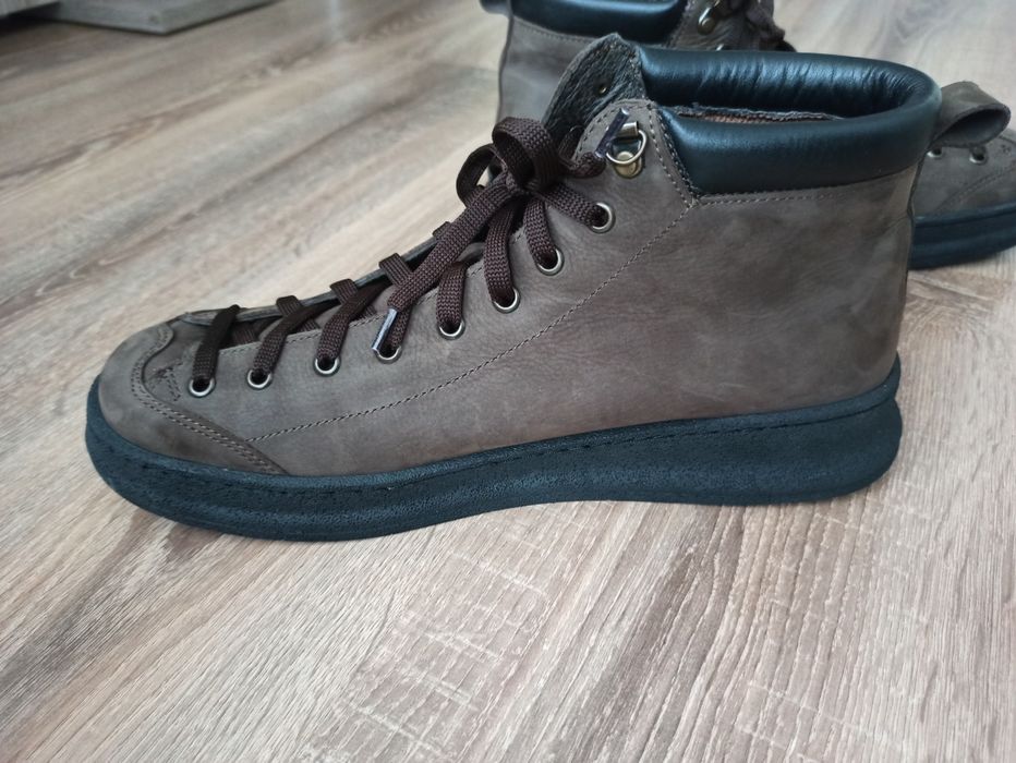 Мъжки боти набук