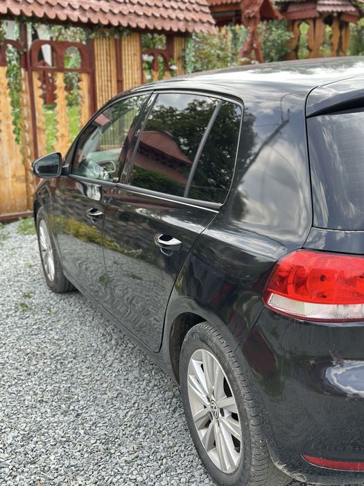 Se vinde vw golf VI