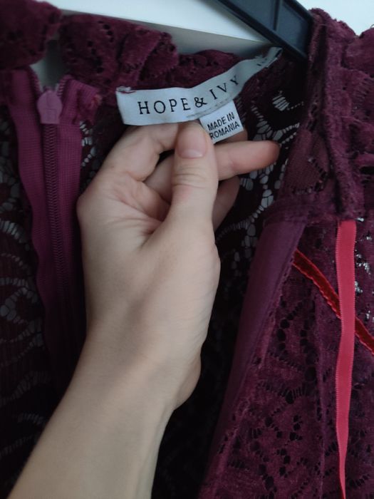 Rochie eleganta dantela din catifea de foarte bună calitate