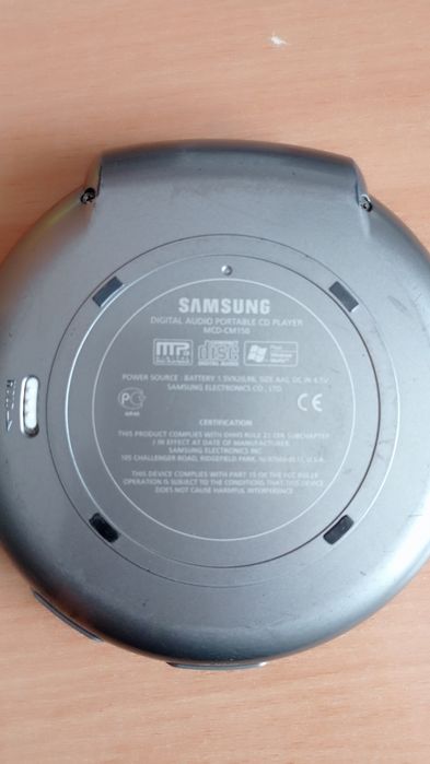 CD, MP-3 плеер Самсунг