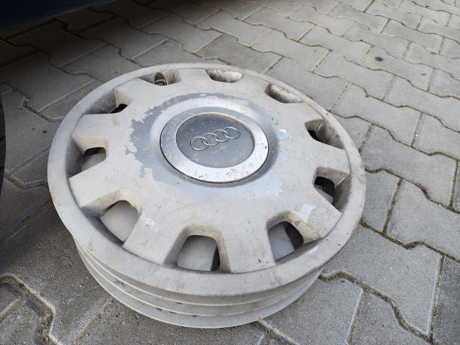 Продавам резервна гума за Ауди а3 15 цола